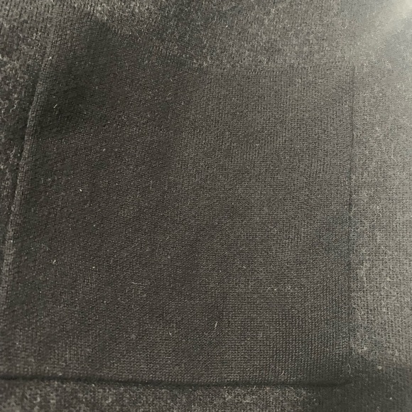 Babaton Aritzia Long Sleeve Black
Merino Wool Cardigan Size Sm - Picture 8 of 12